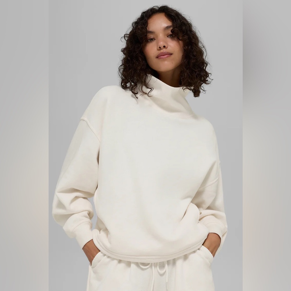 Alo Hazy Mock Neck Pullover Ivory XS